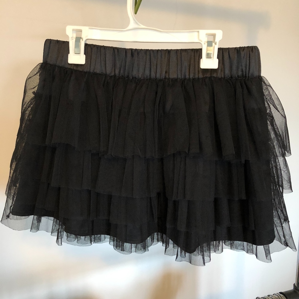 Forever 21 3-Tier Ruffled Tulle Mini Skirt- Size M